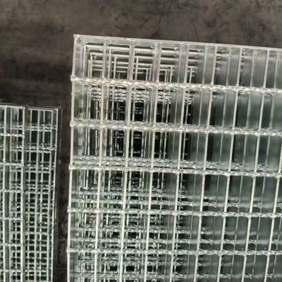 Various Bar Shapes Serrated Type Grating Hot Dip Galvanized Stainless Steel