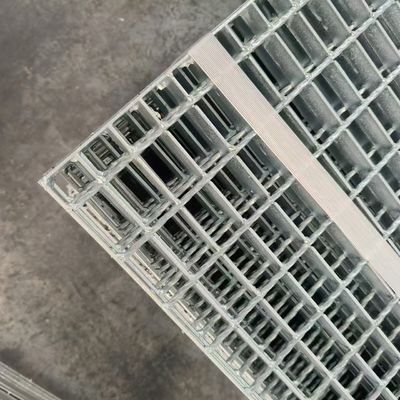Various Bar Shapes Serrated Type Grating Hot Dip Galvanized Stainless Steel