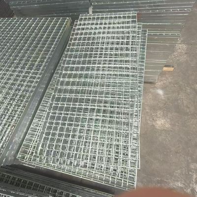 Versatile Serrated Steel Grating Reliable Durable Choice