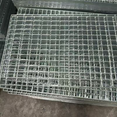 11 W 4 Serrated Bar Grating Anti Slip Surface Treatment For Demanding Environment