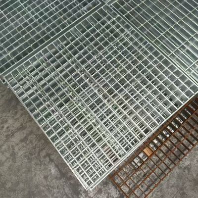 Easy To Maintain Galvanised Steel Grating Simplifying Cleaning And Upkeep