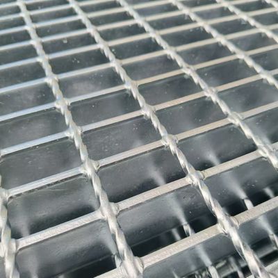 Easy To Maintain Galvanised Steel Grating Simplifying Cleaning And Upkeep
