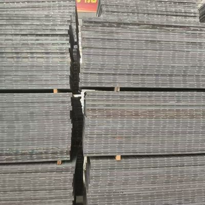 Lightweight Strong Industrial Walkway Grating 30mm Bearing Bar Pitch
