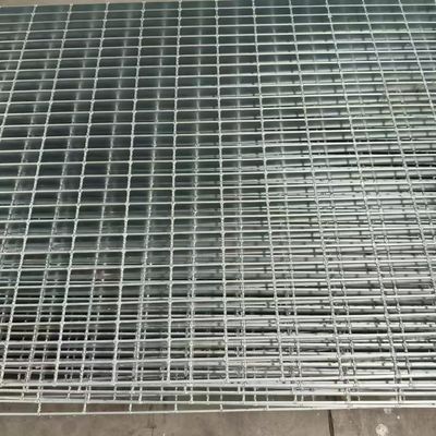 Durable Steel Grating For Outdoor Walkways Withstanding Weather And Foot Traffic