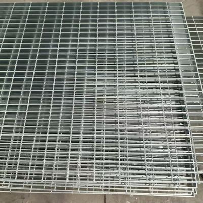Durable Steel Grating For Outdoor Walkways Withstanding Weather And Foot Traffic