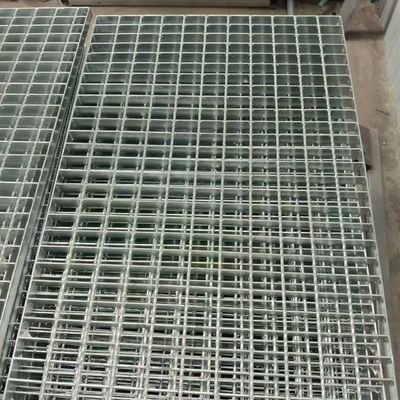 High-Performance Steel Grating: Meeting the Highest Industry Standards