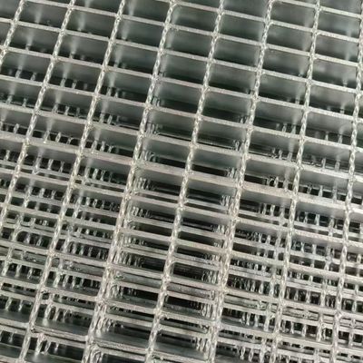 Industrial Steel Grating with High Load Capacity: Supporting Heavy Machinery