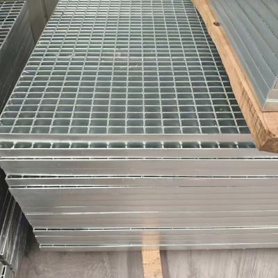 Lightweight Steel Grating for Easy Transportation and Installation