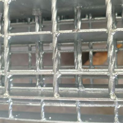 Rust-Proof Steel Grating: A Reliable Option for Outdoor and Marine Applications