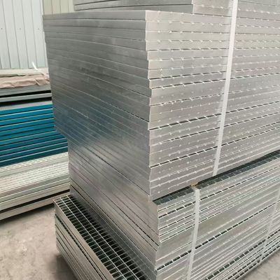 Chemical-Resistant Steel Grating: Suitable for Use in Aggressive Environments