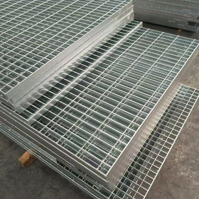 Innovative Steel Grating Plate: Lightweight Yet Extremely Durable for Various Uses