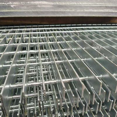 High-Visibility Coating Steel Gratings: Enhance Safety in Low-Light Conditions