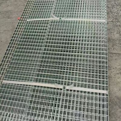 Flat Steel Gratings: Simple, Elegant Design for Any Setting