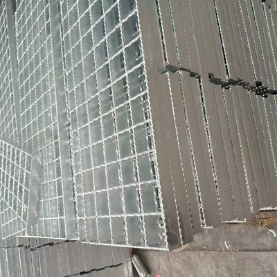 Serrated Steel Gratings: Enhanced Slip-Resistance for Safety