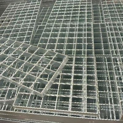 Reinforced Steel Gratings: Extra Strength and Stability for Demanding Use