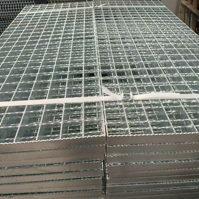 Reinforced Steel Gratings: Extra Strength and Stability for Demanding Use