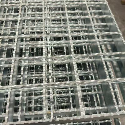 Twist Steel Transverse Bar Industrial Steel Grating for Industrial Safety