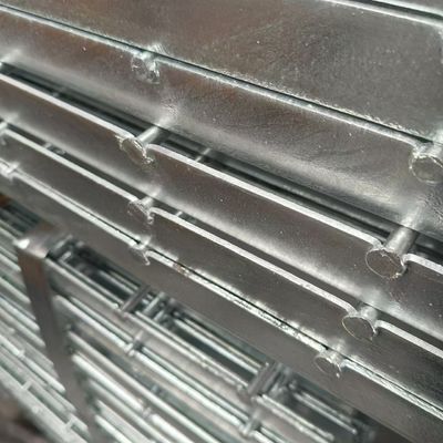 Impact-Absorbing Steel Gratings: Protect Against Falls and Accidents