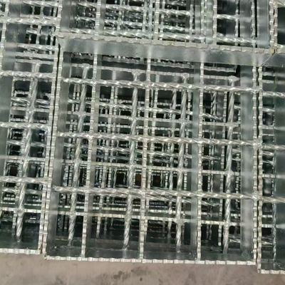 Anti-Corrosion Steel Gratings: Ideal for Chemical and Petroleum Industries