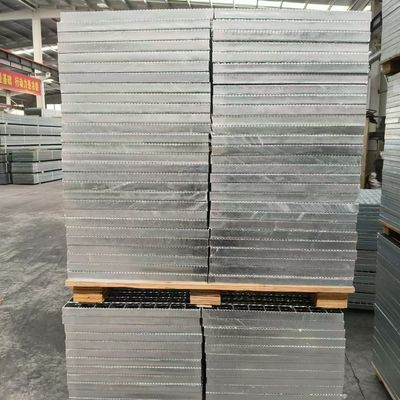 Pressure-Welded Steel Grating, Sturdy and Durable Structure