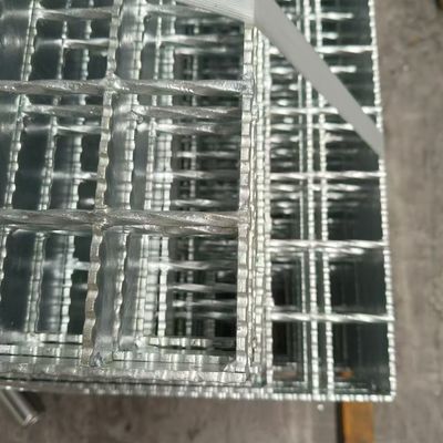Aesthetically Pleasing Steel Grating, Enhancing Site Image