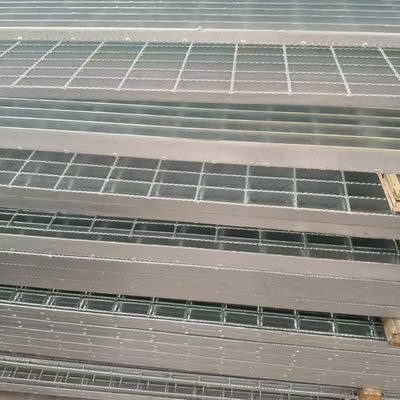 Aesthetically Pleasing Steel Grating, Enhancing Site Image