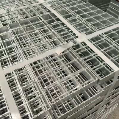 Flat Steel Grid Plate Industrial Steel Grating with OEM Application