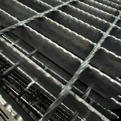 PVDF Painted Strength Industrial Steel Grating Plate 8mm Bearing Bar