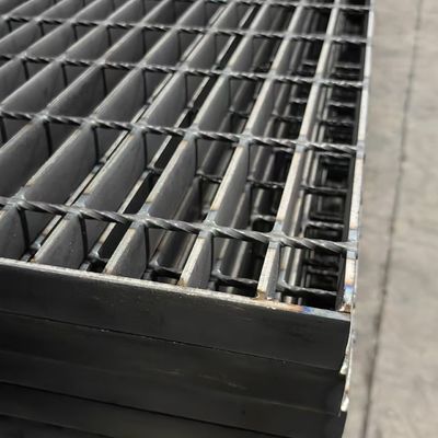 Sturdy Load Steel Grating With Anti Slip Performance