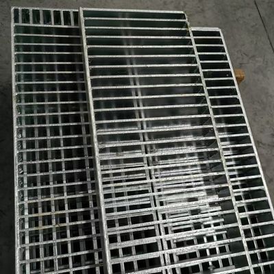 Anti Slip Galvanized Rectangle Steel Grating With Excellent Abrasion Resistance