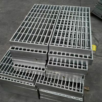 Anti Slippery Grating / Anti Skid Grating With Excellent Corrosion Resistance