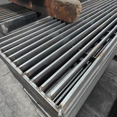 Non Skid Grating in Aluminum/Steel/SS for Various Applications