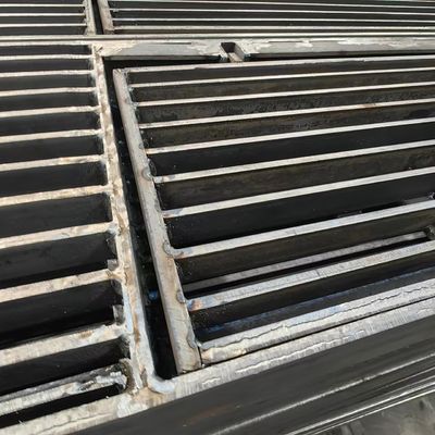Anti Slippery Grating with High Load Capacity and Excellent Grip