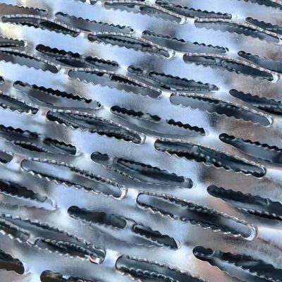 1.5mm Expanded Metal Sheet 30mm Swm