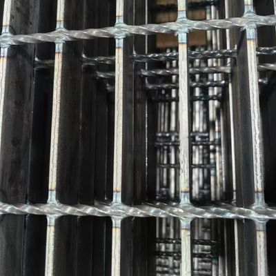 Customized Non Slip Grating With Superior Corrosion Resistance