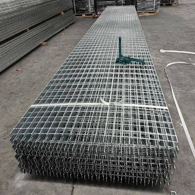 Polished Surface Stainless Steel Weave Mesh Fabric Distributor For Various Applications