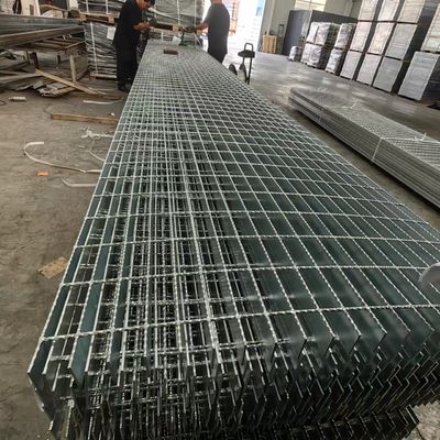 Modern 30mm Pitch Industrial Flat Steel Grating with Bright Smooth Surface