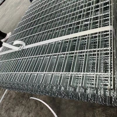 YB/T4001.1-2007 Compliant Stainless Flat Gully Grating For Superior Drainage