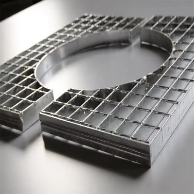 Modern 30mm Pitch Industrial Flat Steel Grating with Bright Smooth Surface