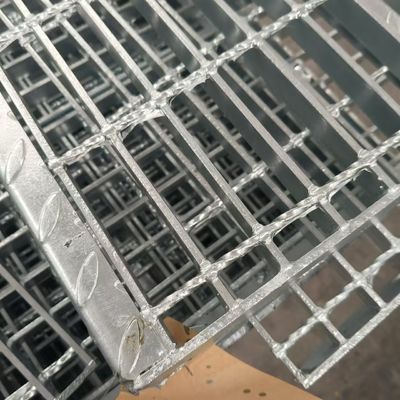 Laser Cutting Heterosexual Steel Grating Bending into Various Shapes for Warehouse Use