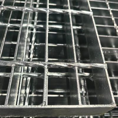 Stainless Steel Industrial Welded Steel Grating Bar Grating with Flat Bar 30mm Pitch