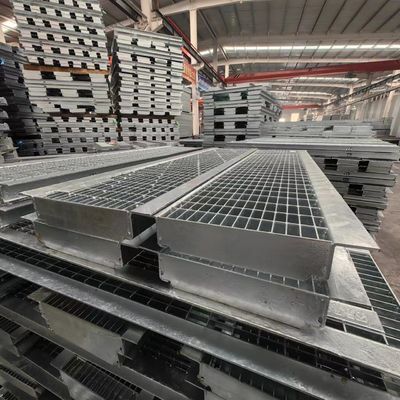 Machine Pressure Welded Bright Surface Industrial Steel Floor Decking