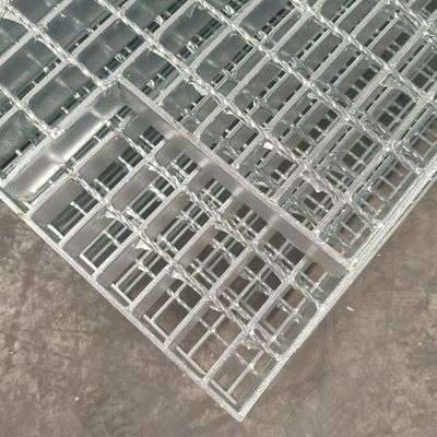 High Density Good Process Industrial Steel Grating Serrated Bar