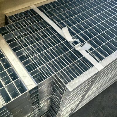 Silver Bright 3mm Cross Bar Hot Galvanized Steel Grating For Building Materials