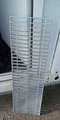 3mm Cross Bar Galvanized Steel Grating for Industrial Platform