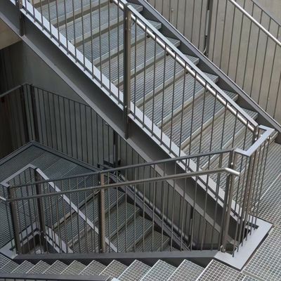 Industrial Modern Stainless Steel Floor Grating With Galvanized Bearing Bar