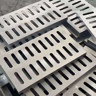 Modern Bright Surface 40mm Height Aluminum Bar Grating 900mm