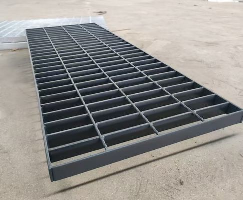 Type Flat Bar Steel Grating Surface Smooth For Construction Industry
