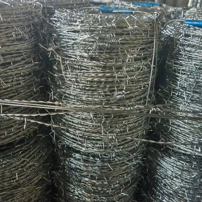 Moderate Stainless Steel Mesh with 1 635 Mesh Count and Mill Edge / Slit Edge