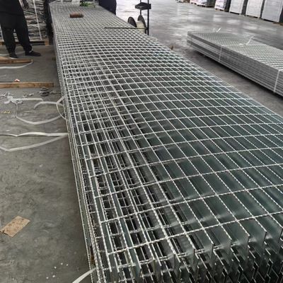 Galvanized Saw Tooth Steel Grating Anti slip Durable Industrial